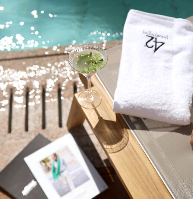 42 Luxury Suites