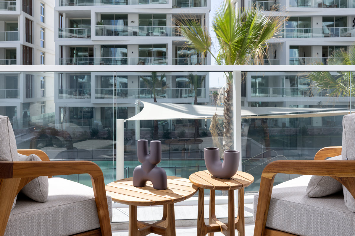 42 Luxury Suites - סוויטת משפחה נוף לבריכה Family Suite Pool View